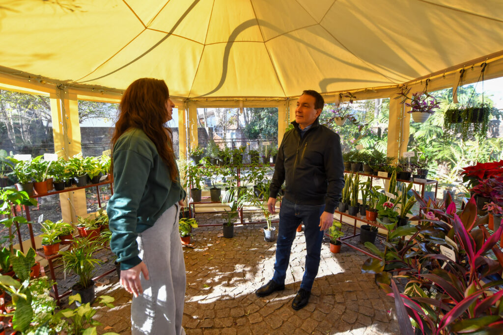 Llegó «Drupa» a Florencio Varela: un local que combinó la cafetería con la jardinería