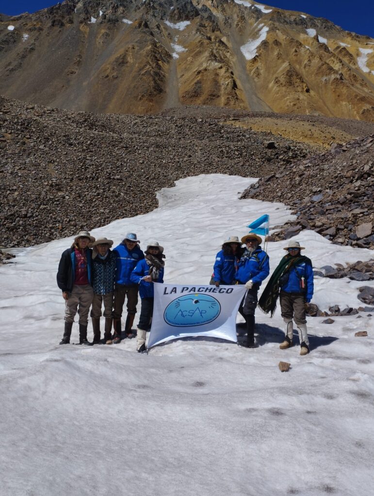 Varelenses cruzan la Cordillera de Los Andes y recrean el itinerario del Libertador de América