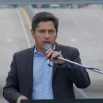 «No es verdad que no hay plata»: Axel Kicillof criticó a Javier Milei al inaugurar un viaducto en Burzaco
