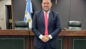 Destituyeron a Poderti, el juez acusado de robar monedas de oro en una causa