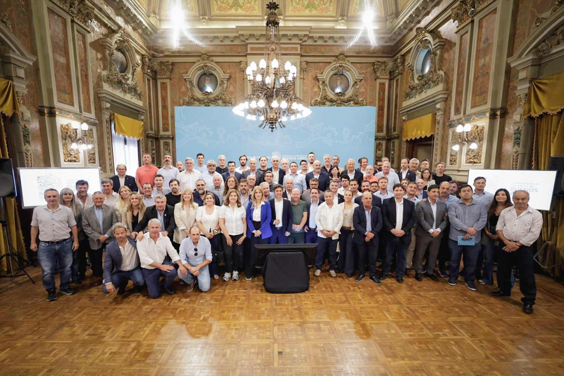 Carlos Balor acompañó a Kicillof en el reclamo por las medidas económicas nacionales