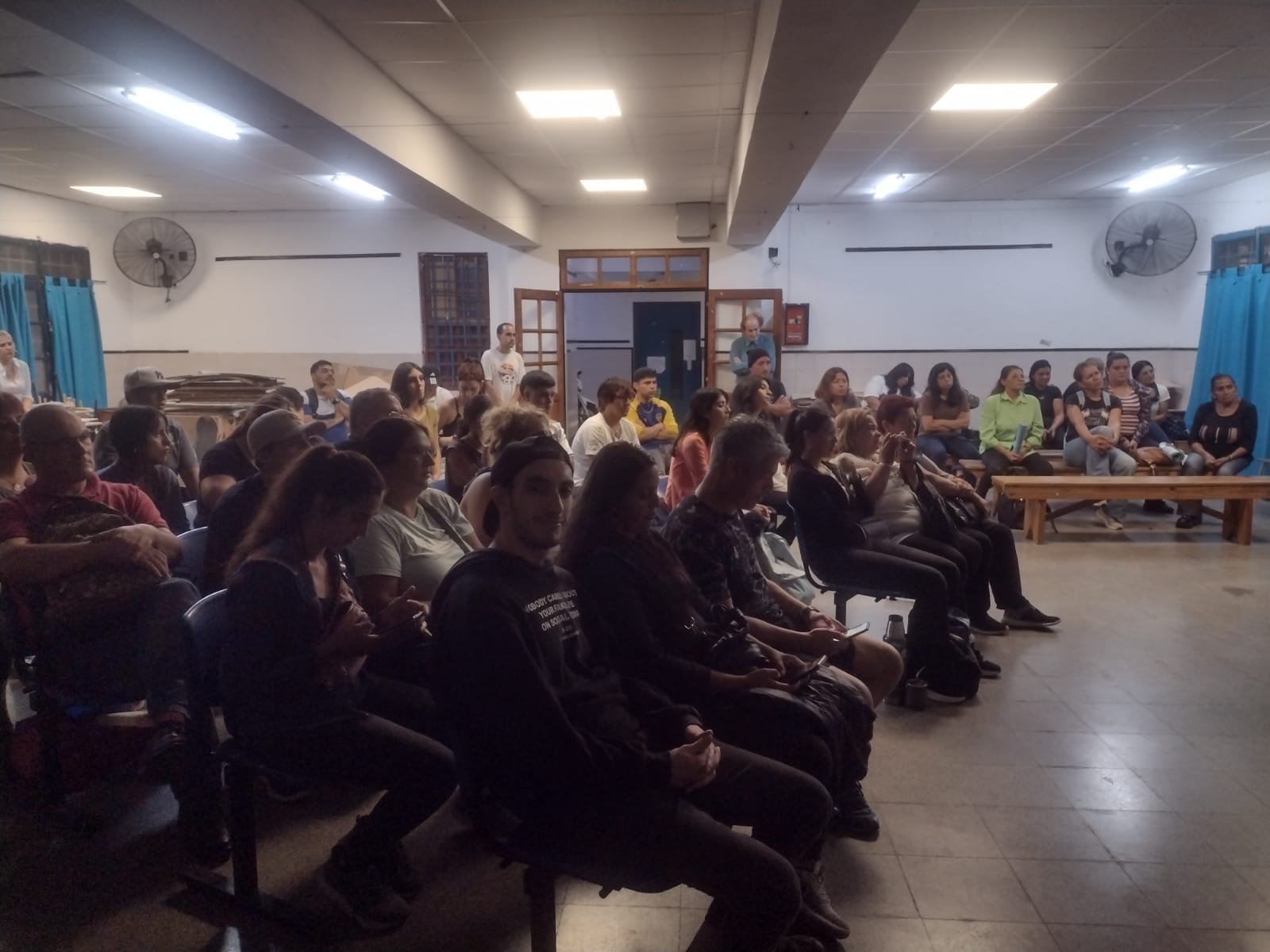 Charla sobre el Proceso de Reorganización Nacional a cargo de la Comisión de Estudios Históricos de Berazategui